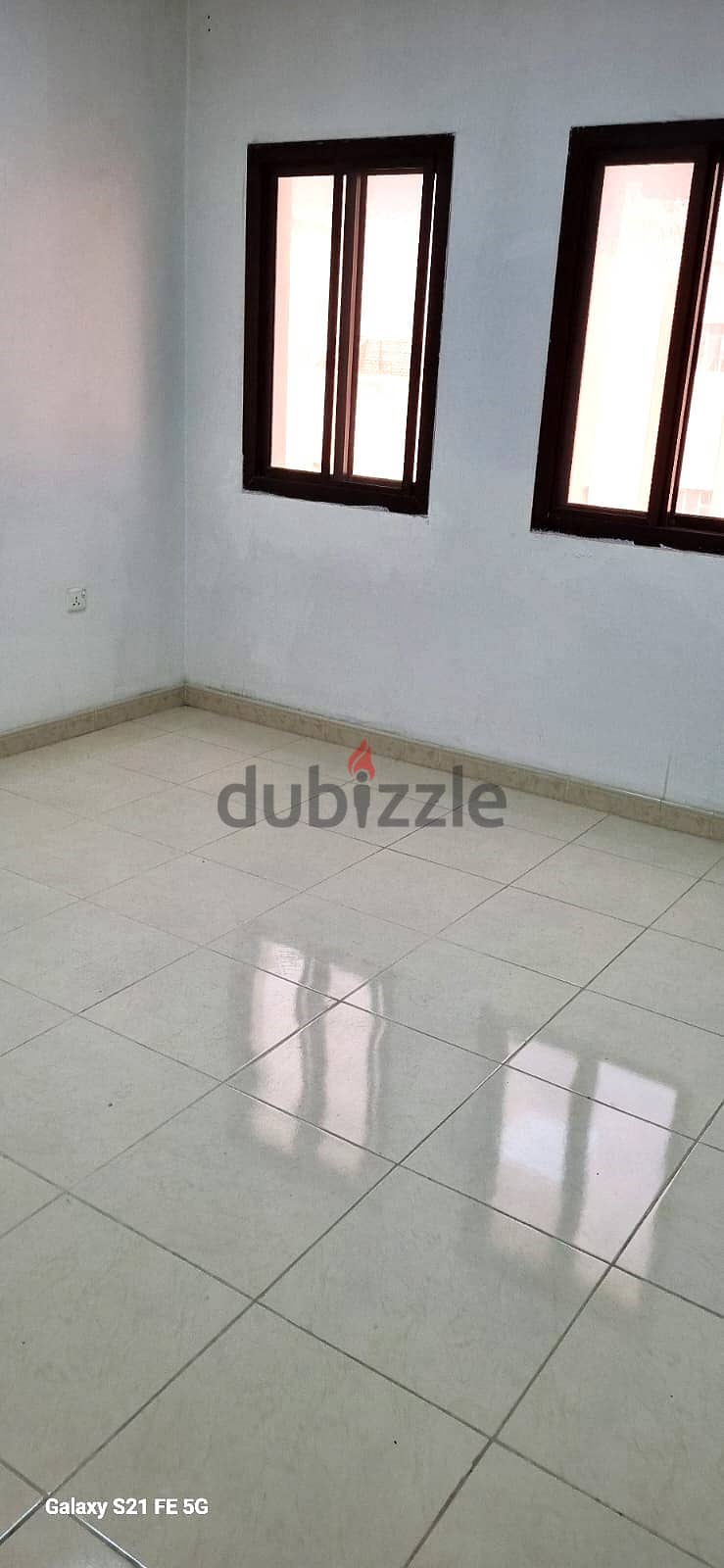 1 BHK flat for rent in Old Airport, near al zaman exchange 2