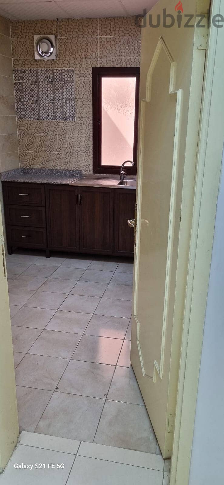 1 BHK flat for rent in Old Airport, near al zaman exchange 9