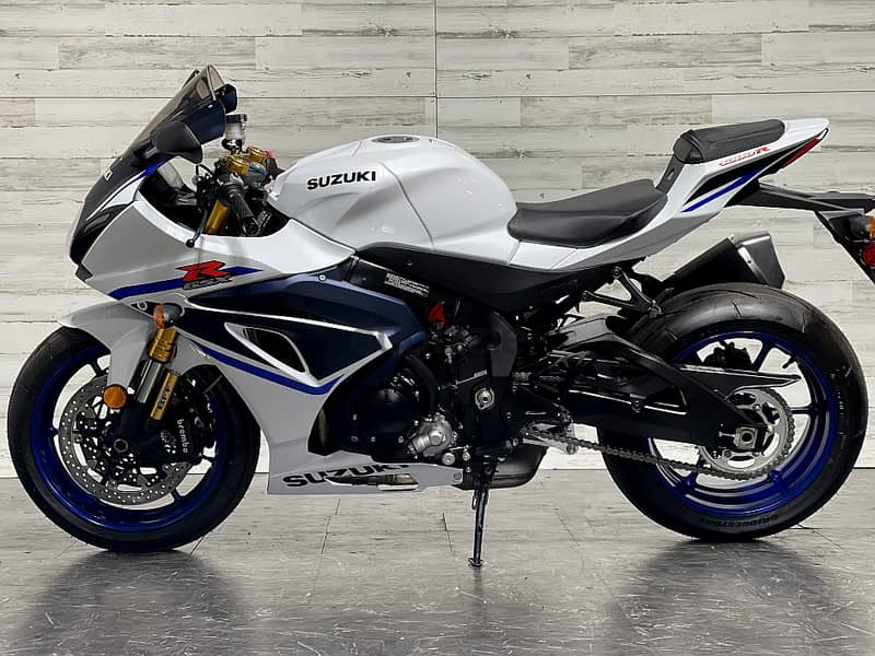 2023 Suzuki GSX-R1000R (ABS) (+971 52 300 8603) 5