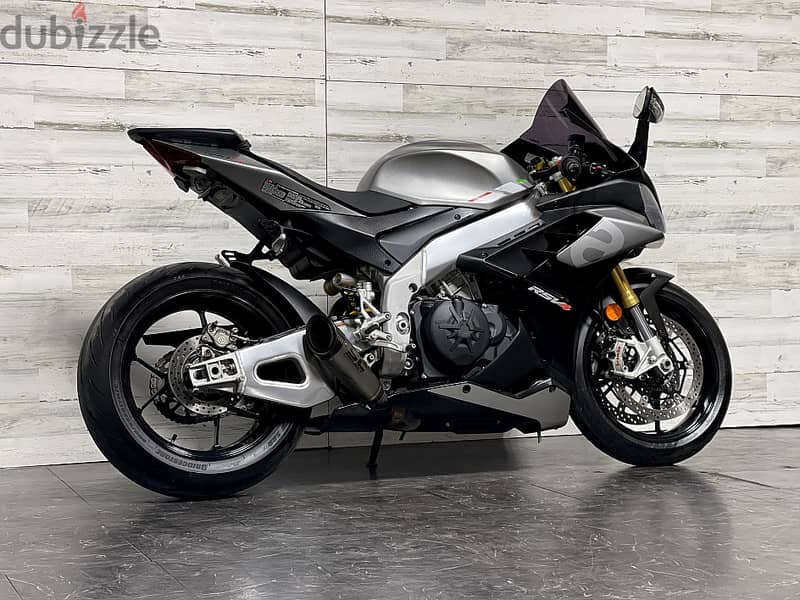 2021 Aprilia RSV4 (+971 52 300 8603) 6