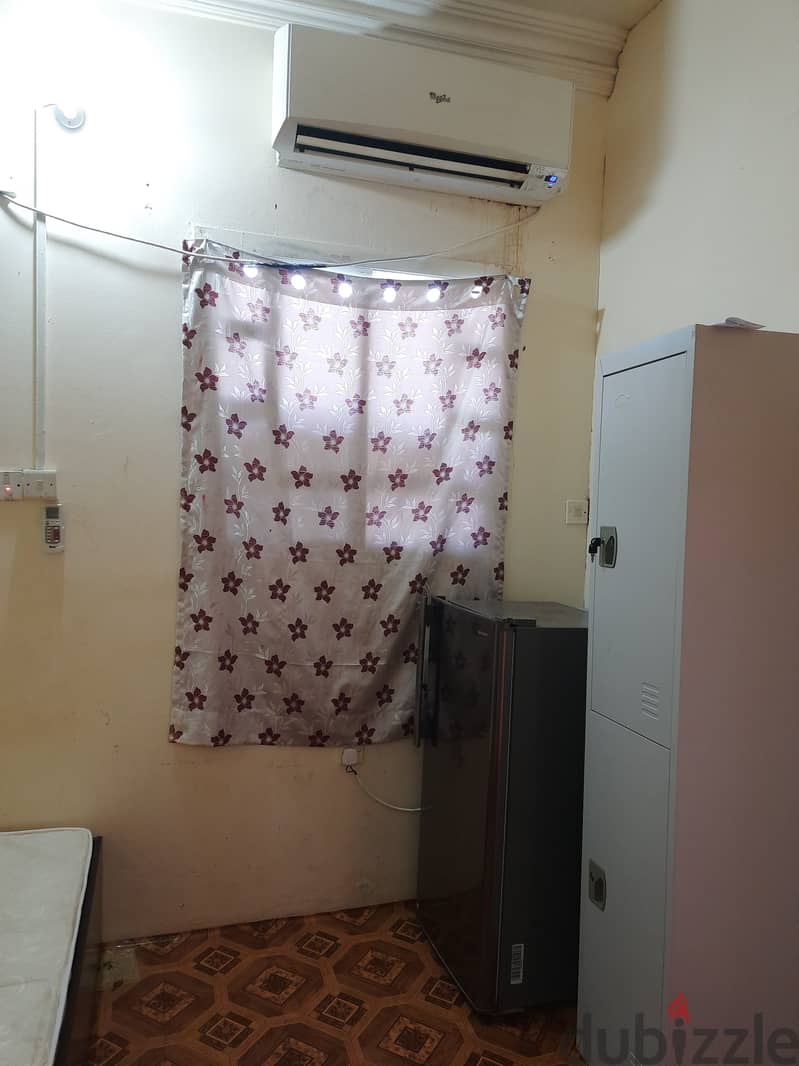 FULLY FURNISHED STUDIO ROOM FOR RENT / NO COMISSION 1