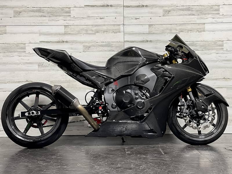 2022 Honda CBR 1000RR   (+87466574363) 1