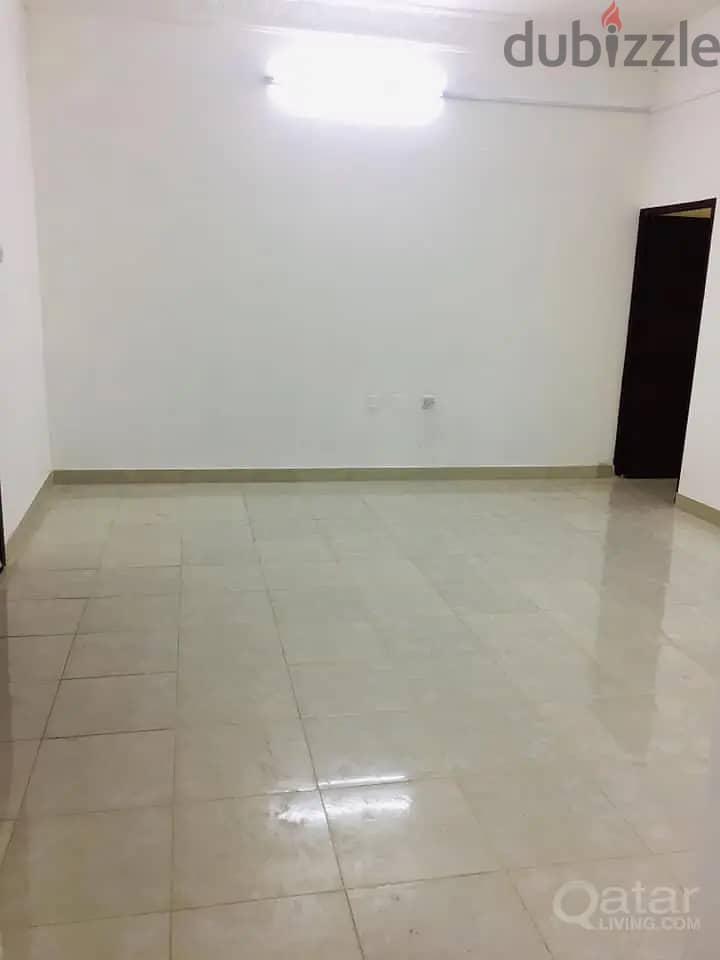 AIN KHALID - FAMILY VILLA APARTMENT 0