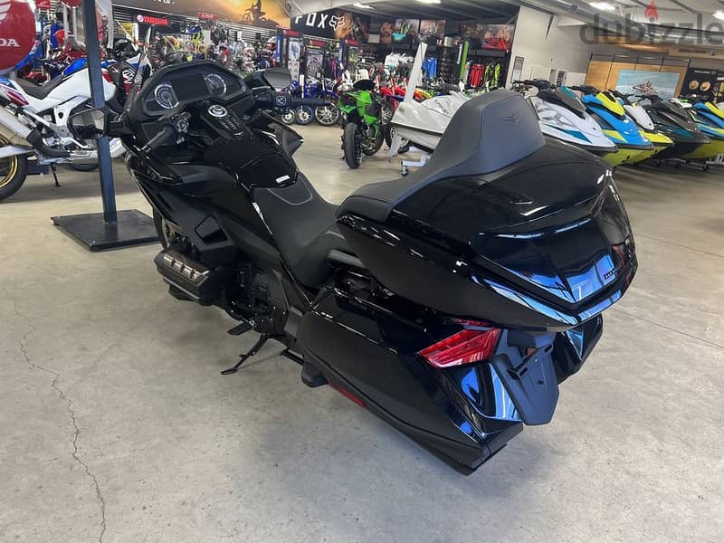 2023 Honda Goldwing available (+971561943867) 2