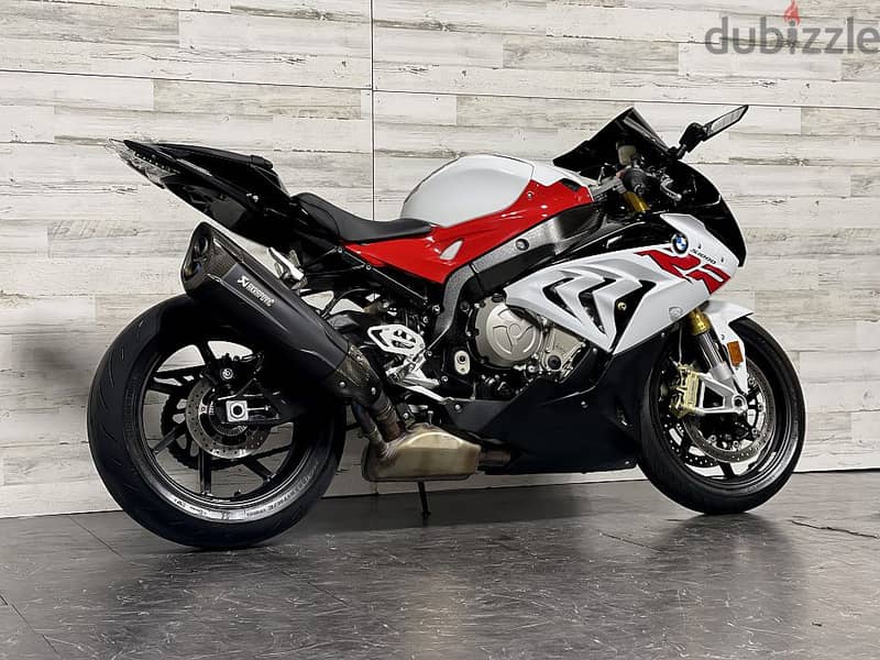 2018 BMW S1000RR     (+97466574363) 1