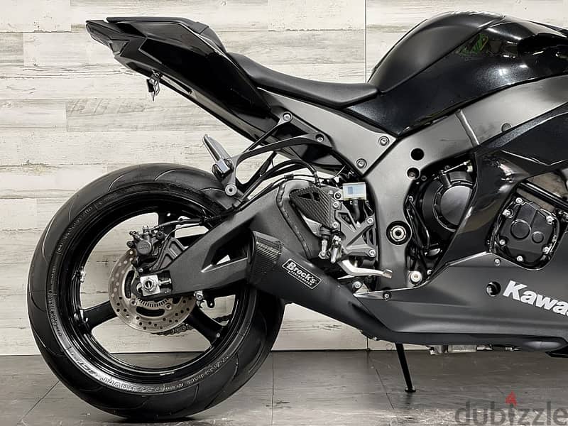 2021 Kawasaki Ninja ZX-10R ( +971 52 300 8603) 1