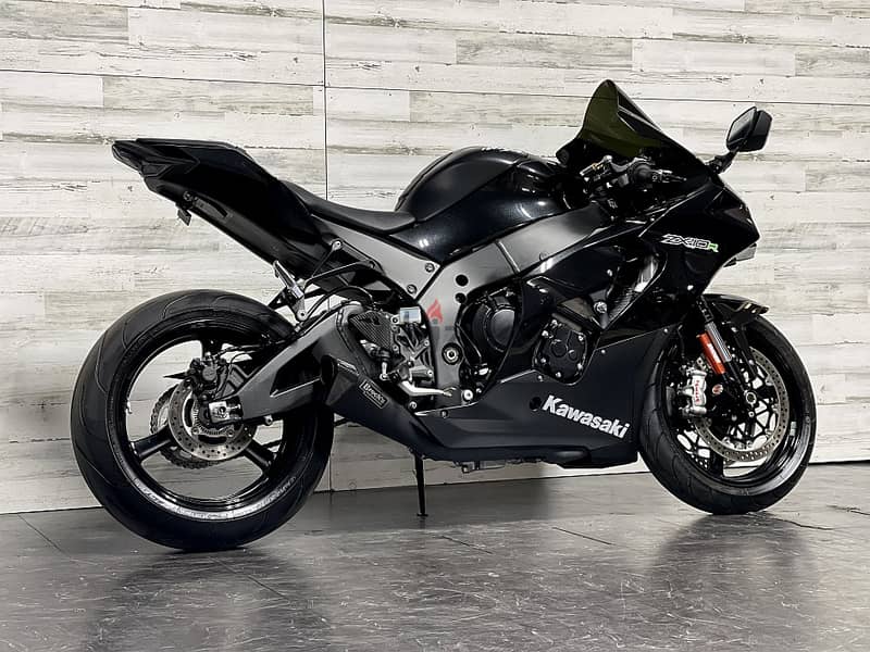 2021 Kawasaki Ninja ZX-10R ( +971 52 300 8603) 7