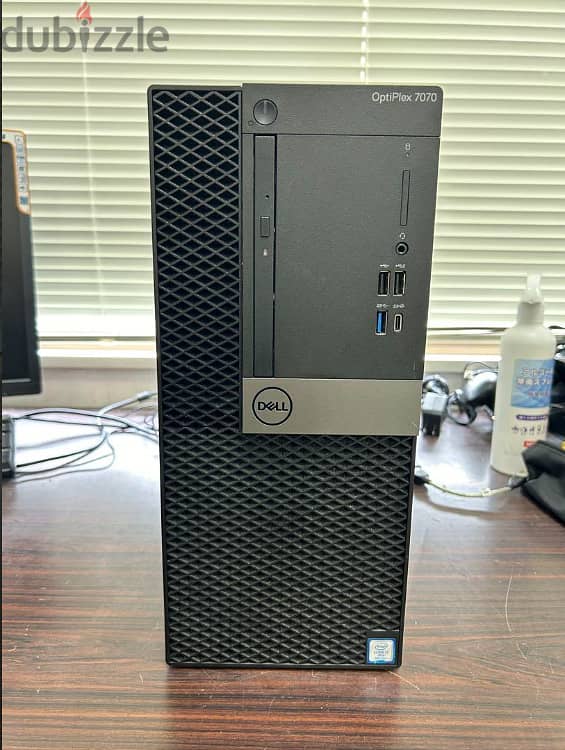 DELL Optiplex 7070-i7-8th Gen-16GB RAM-256GB M. 2 SSD-1TB HDD-23"inch 3