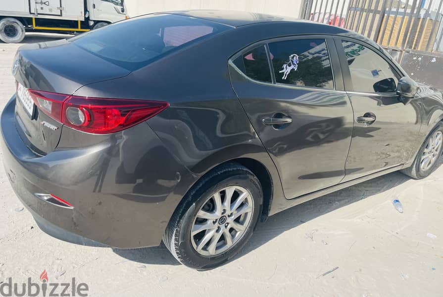 Mazda 3 2018 Sedan 4