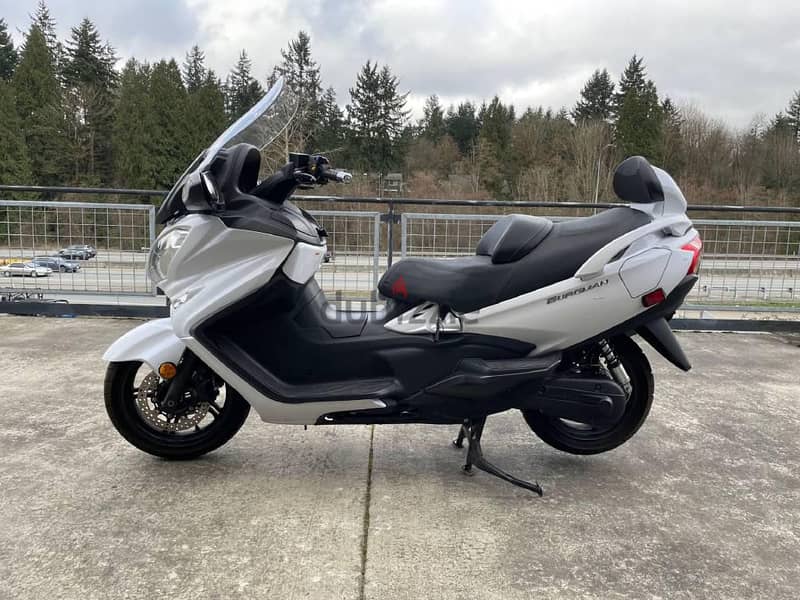 2018 Suzuki burgman 400 (+971561943867) 3