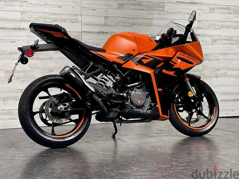 2022 KMT RC390  ( +971 52 300 8603) 7