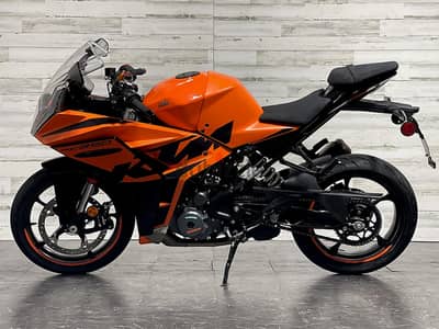 2022 KTM RC390 +974 66574363