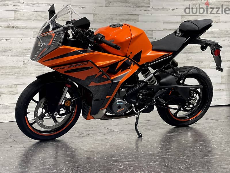 2022 KTM RC390 +974 66574363 1