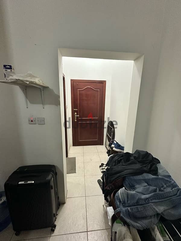 studio room for rent in nuija hilal 4