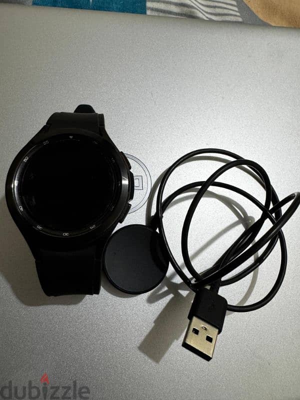 Samsung Galaxy Watch 4 classic 1