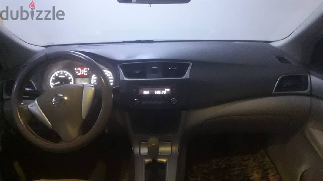 Nissan Sentra 2016 3