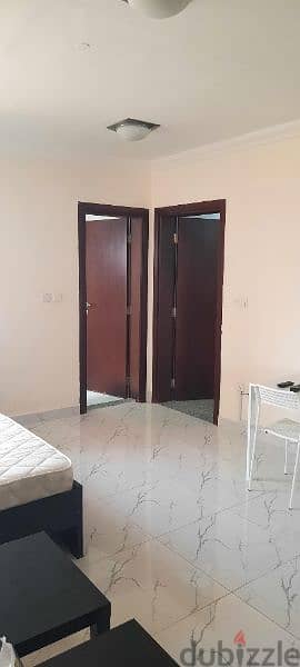 studio and 1BHK available 6