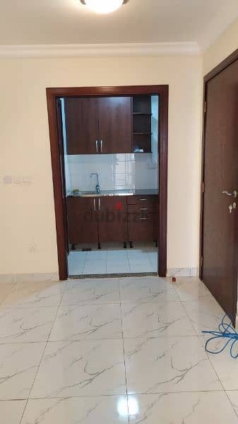 studio and 1BHK available 6