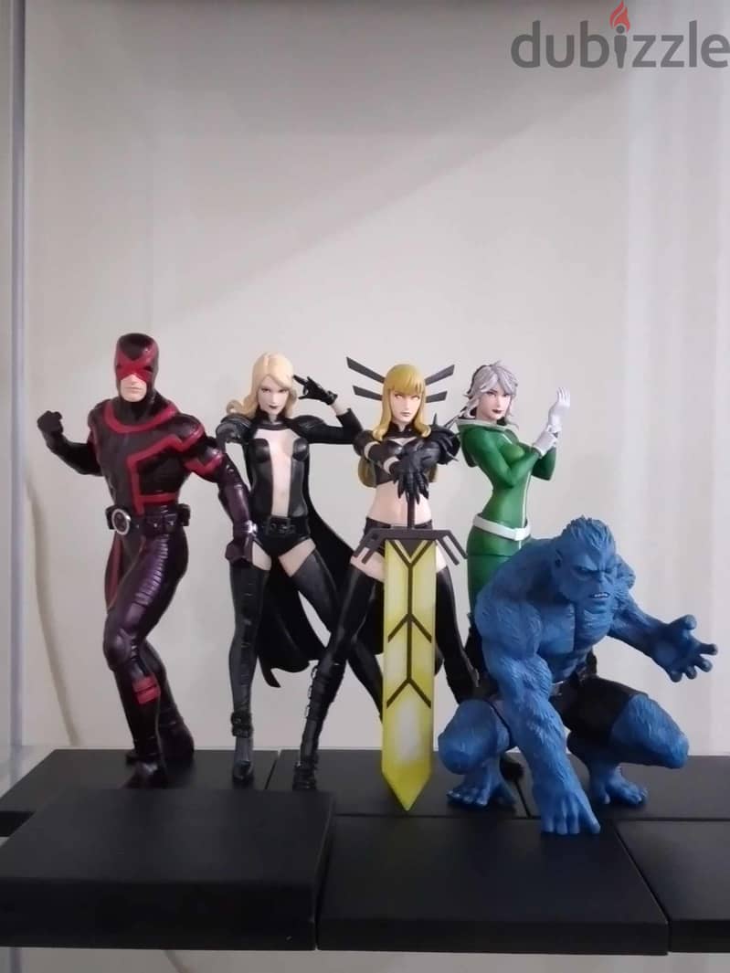 Kotobukiya ArtFx+ DC New 52 Justice League/Bat Family/X-Men 0