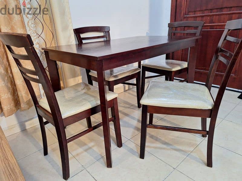 dining table with 4 chairs for sale 3