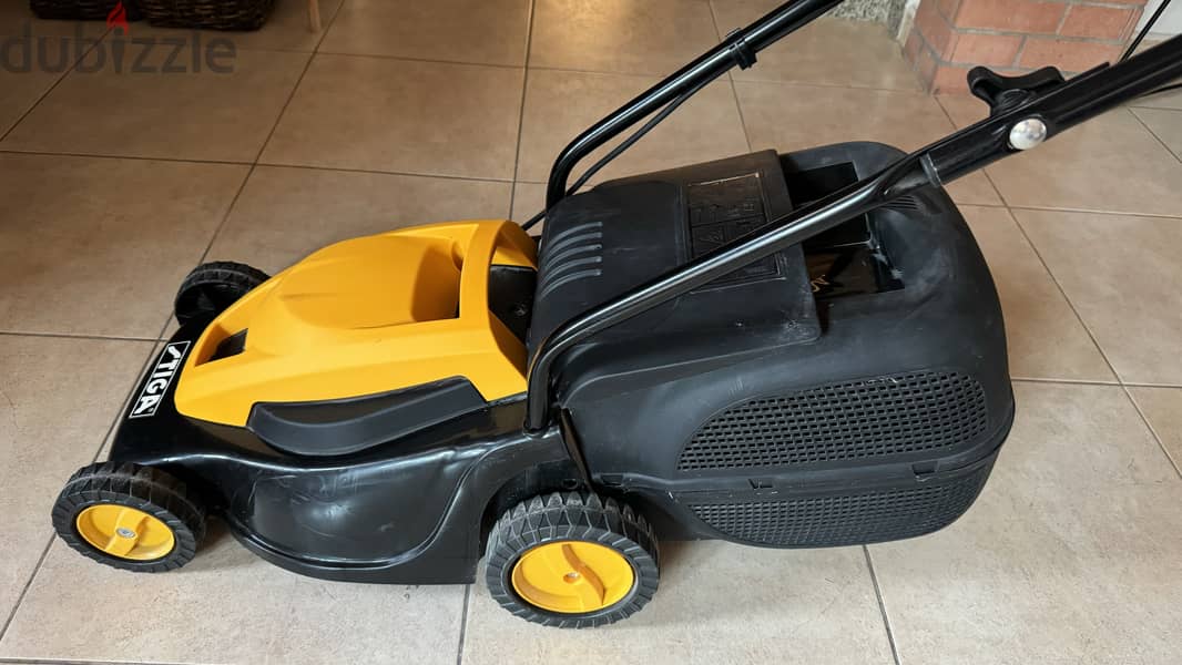 STIGA ELECTRIC LAWN MOWER 1