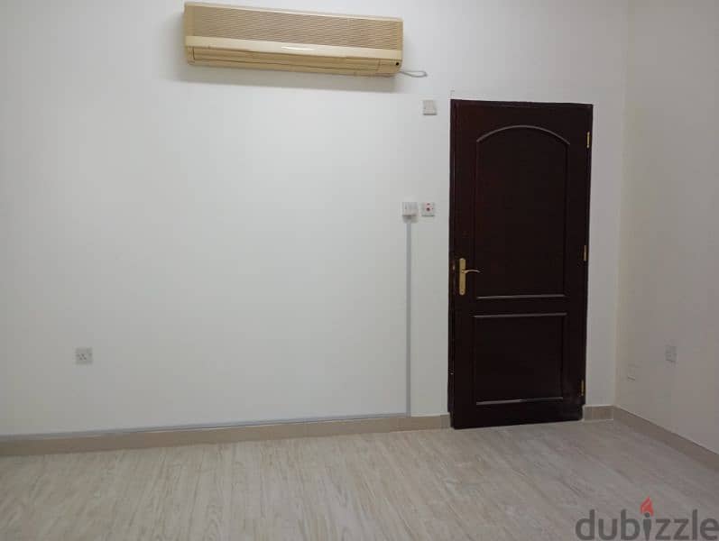 Studio for rent in Al Dafnah area 1