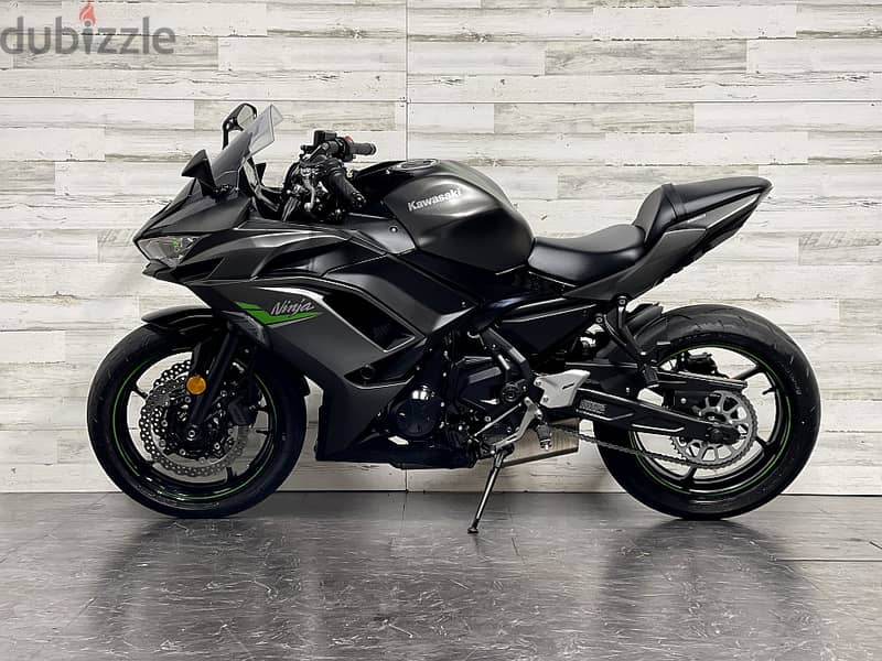 2024 Kawasaki Ninja 650 ( +971 52 300 8603) 3