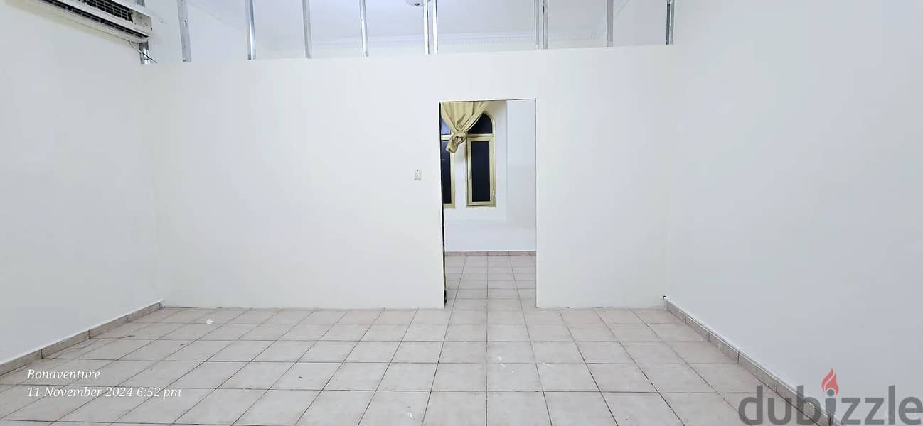 SMALL 1 BHK - AL THUMAMA - FAMILY VILLA APARTMENT 1