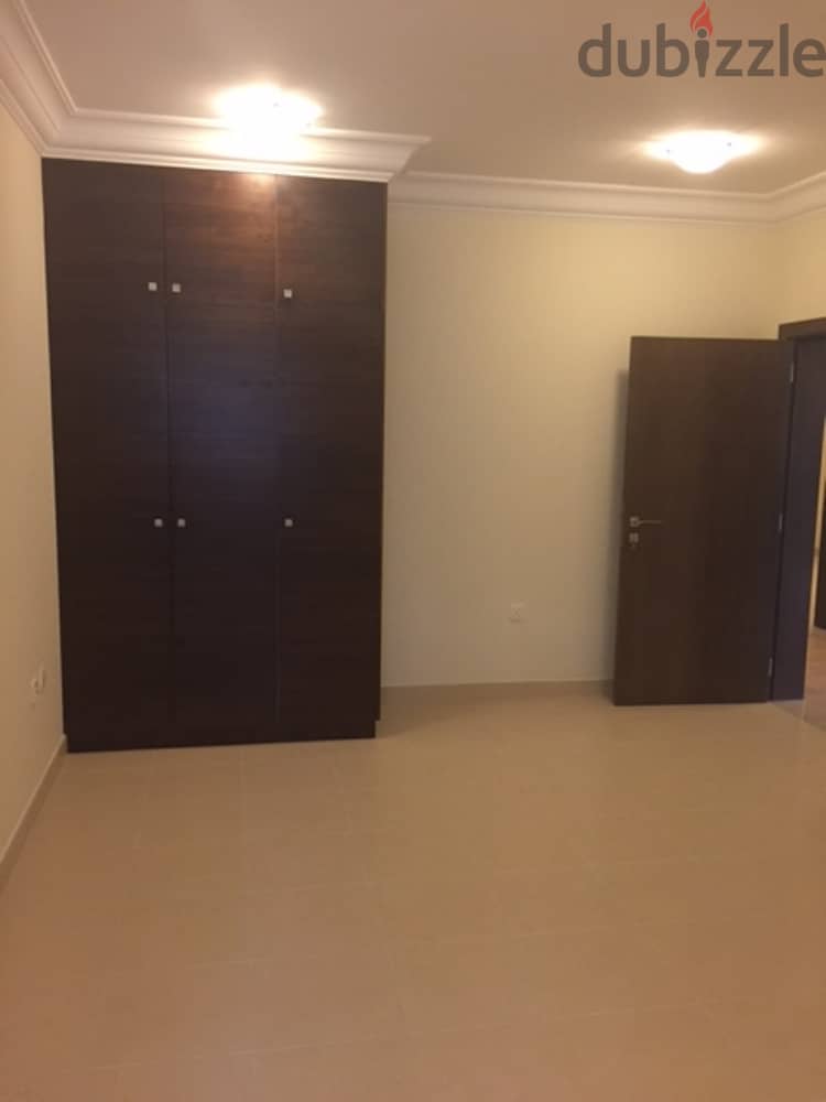 Very spacious and luxurious apartment in Mansoura for families 4