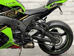 2020 Kawasaki Ninja XZ-10R KRT( +971 52 300 8603) 0