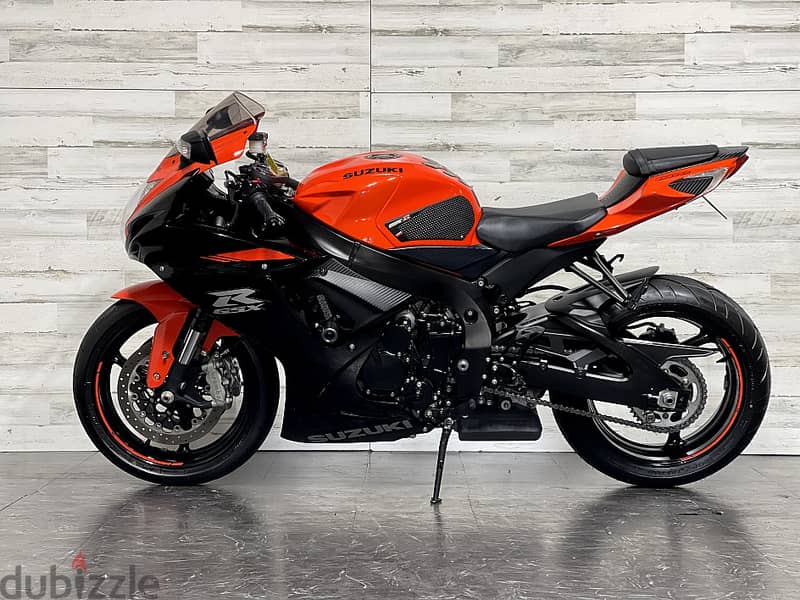 2022 Suzuki GSX- R600( +971 52 300 8603) 5