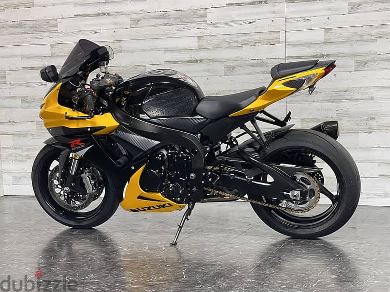 2019 suzuki Gsx R750 (+971561943867) 2