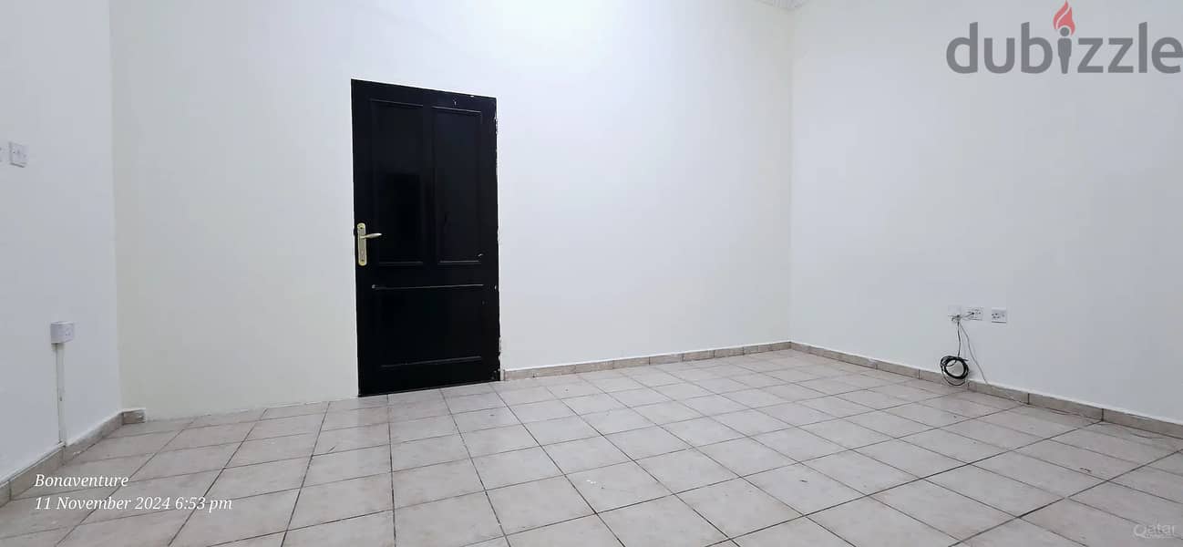 SMALL 1 BHK - AL THUMAMA - FAMILY VILLA APARTMENT 0