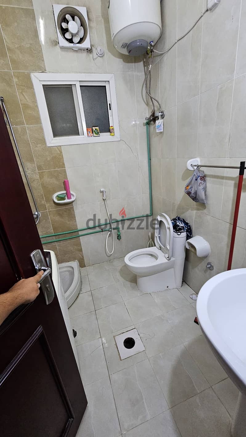 semi furnished 1BHK Family Accommodation in New Villa Compound, Wukair 4