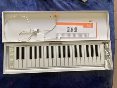 CME Xkey 37 midi keyboard