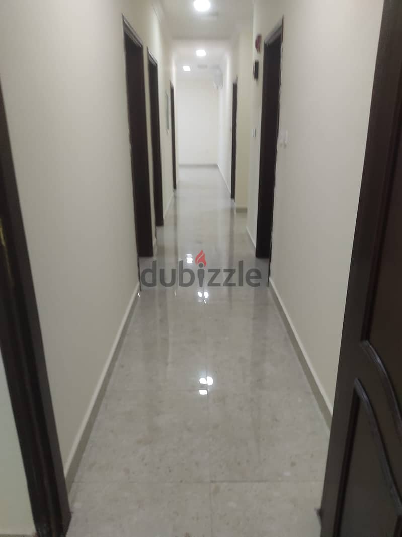 3bhk apartment good cleen near naseem medical Wakara 1months free 2