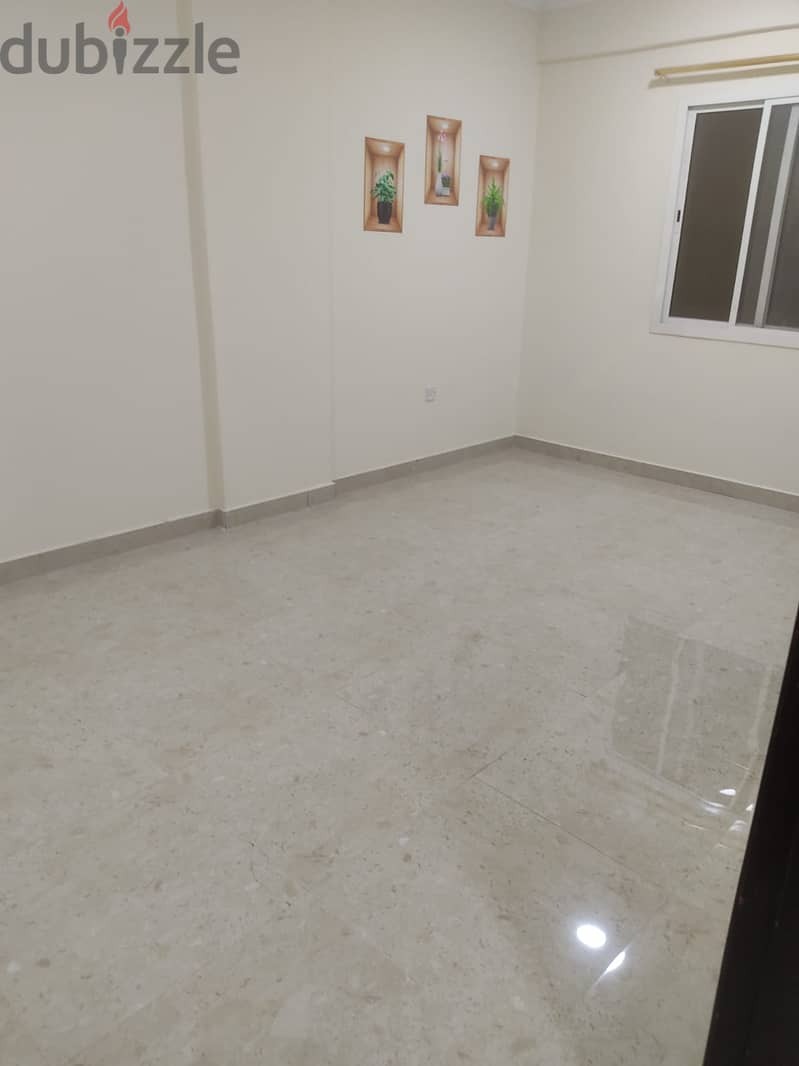 3bhk apartment good cleen near naseem medical Wakara 1months free 3