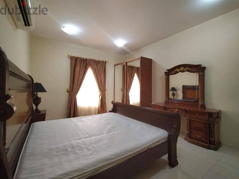 Fully Furnished 2 BHK Compound Apartment Including Fecilities & Bills 5