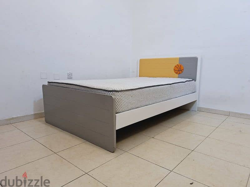 bed with mattress for sale size 120 x200 cm 2