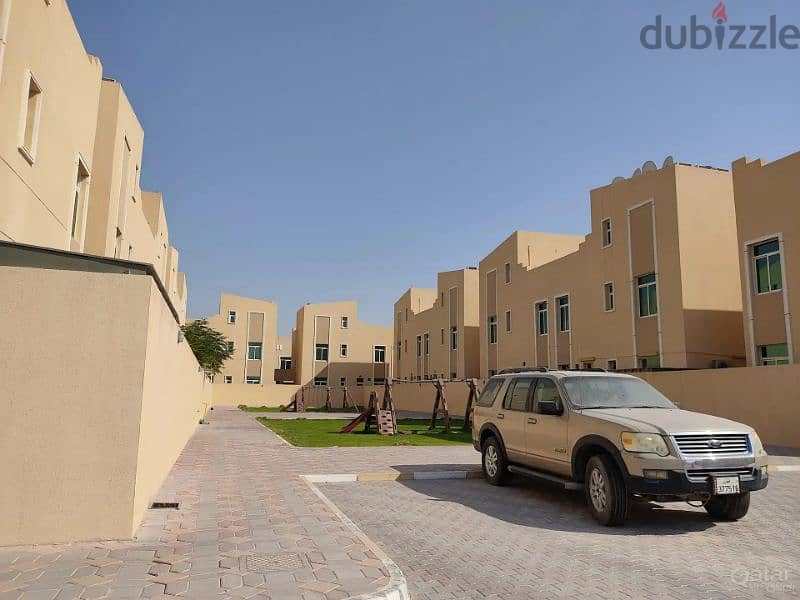 6 BHK COMPOUND UN FURNISHED FOR SINGLE FAMILY IN AL KHEESA 3