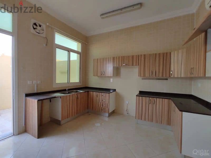 6 BHK COMPOUND UN FURNISHED FOR SINGLE FAMILY IN AL KHEESA 5