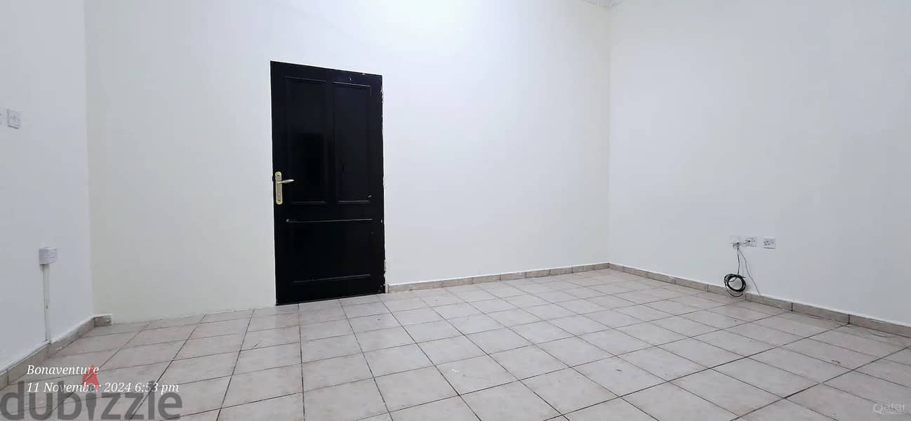 SMALL 1 BHK - AL THUMAMA - FAMILY VILLA APARTMENT 1