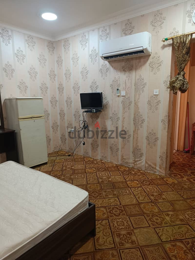 1 Studio  ( GF ) & 1 Pent Hose for rent in Wakrah ( Jabal Area ) 12