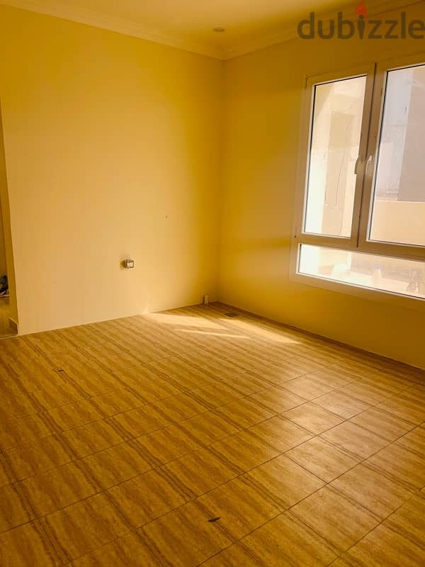 New penthouse 1 Bhk in Meshaf 5