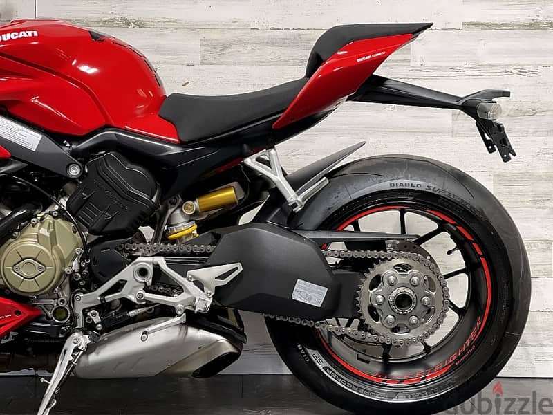 2021 Ducati STREETFIGHTER V4 ( +971 52 300 8603) 2