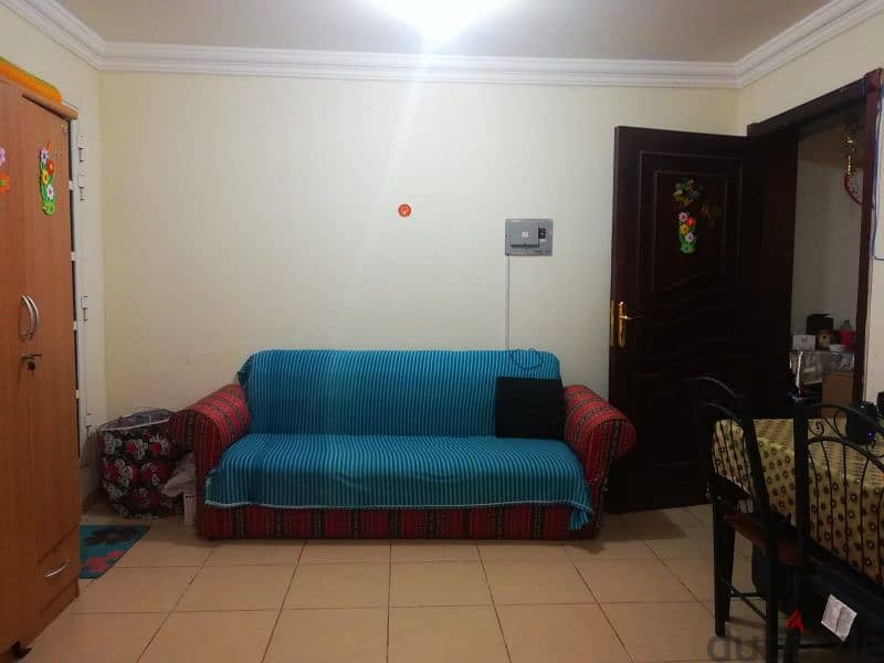 FULLY FURNISHED STUDIO ROOM AVAILABLE IN WAKRA 2