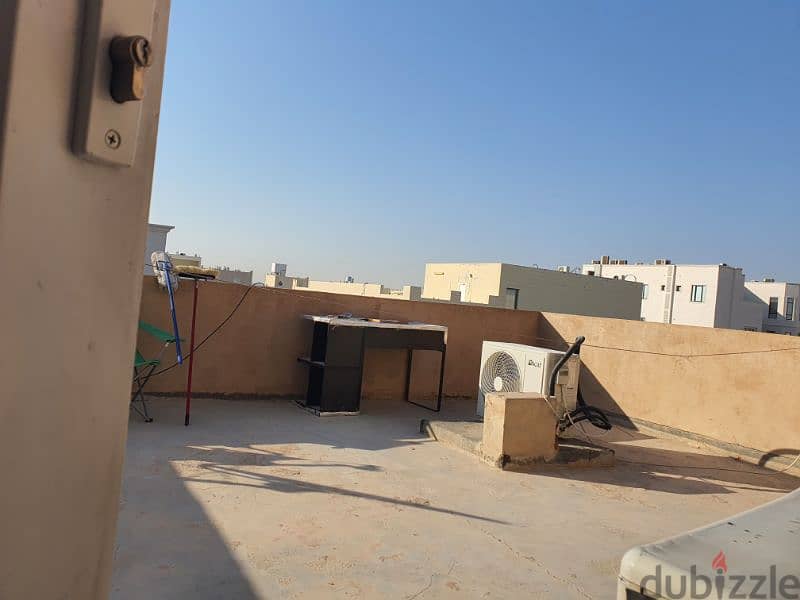 Studio with balcony for rent 0