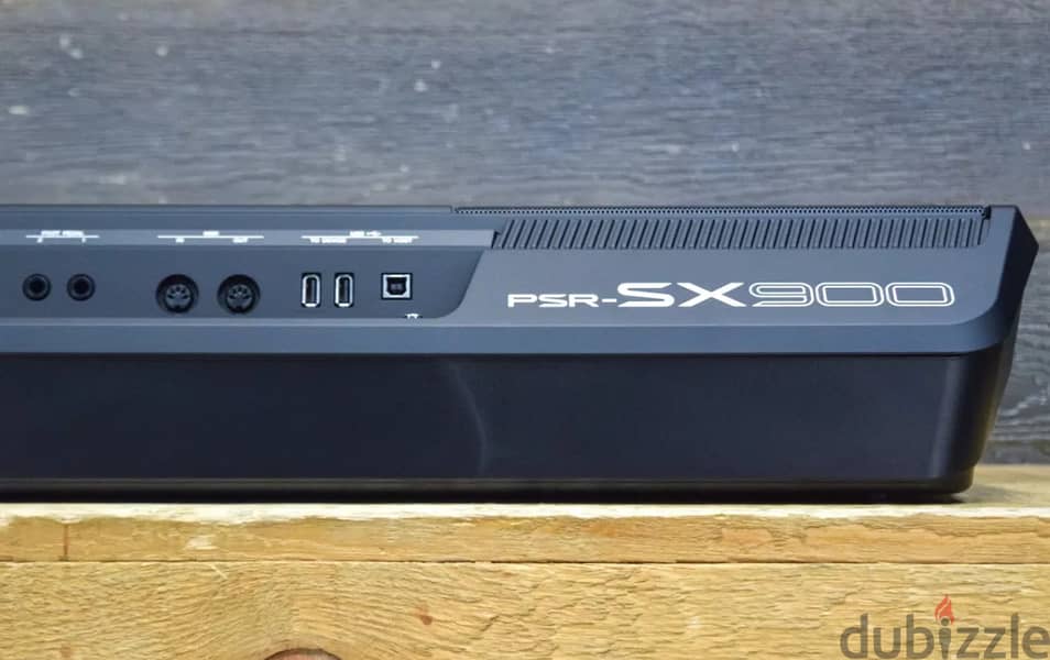 Yamaha PSR SX900 2