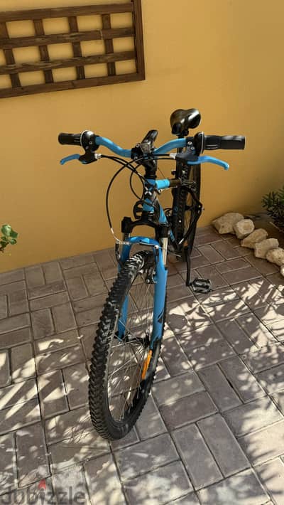 24 INCH KIDS MOUNTAIN BIKE ROCKRIDER ST 500