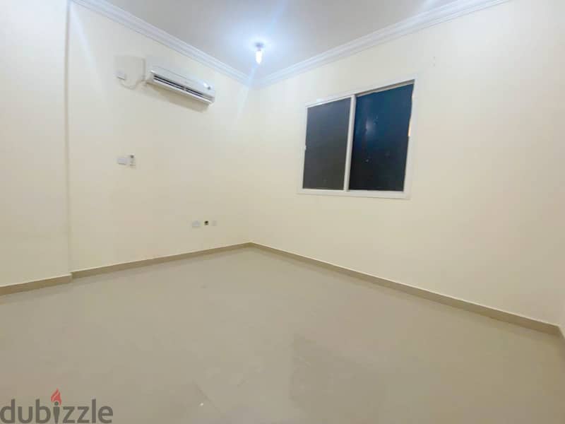 2BEDROOM 2BATHROOMS RENT 3999 IN WAKRAH 3